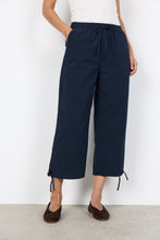 Load image into Gallery viewer, Cissie 1C Cotton Capris in Navy
