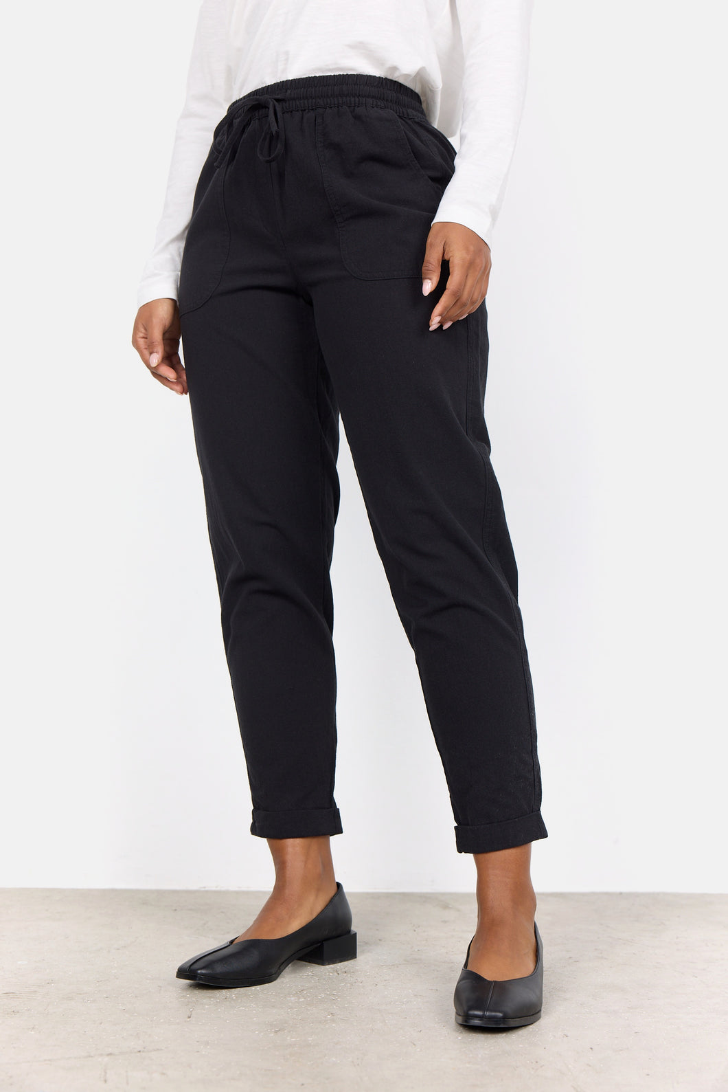 Black Cissie 10C Cotton Pant