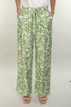 Load image into Gallery viewer, Funky Wide Leg Pant
