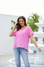 Load image into Gallery viewer, Breezy V-Neck Linen Tee
