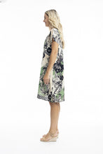 Load image into Gallery viewer, Nungwi Ruched Waist Printed Dress
