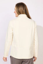 Load image into Gallery viewer, Pearl Everyday Quarter Snap Sweater
