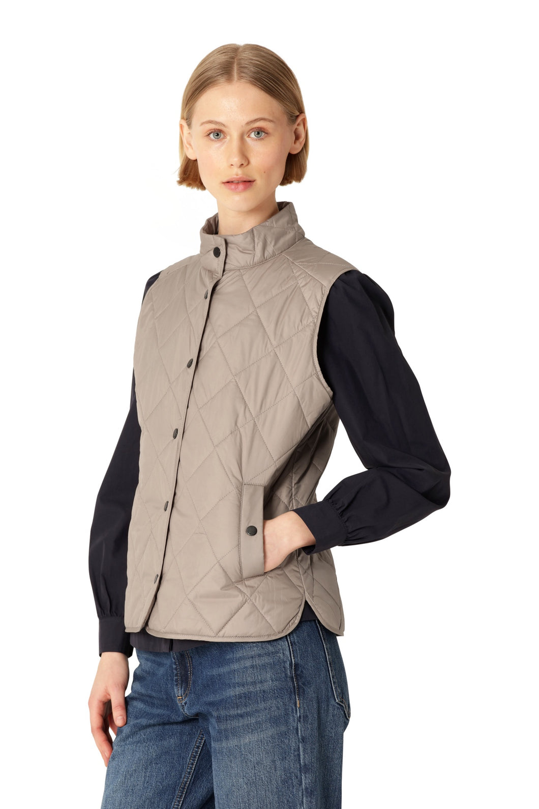 Beat01 Short Greige Quilted Button Front Vest