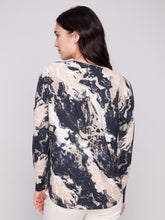 Load image into Gallery viewer, Granite Printed Rounded Hem Sweater
