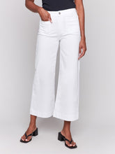 Load image into Gallery viewer, White Cropped Patch Pocket Twill Pant
