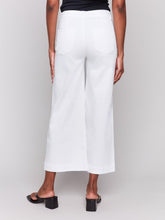 Load image into Gallery viewer, White Cropped Patch Pocket Twill Pant
