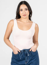 Load image into Gallery viewer, Bamboo Scoop Neck Tank Top
