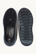 Load image into Gallery viewer, Black Sporty Sneakers
