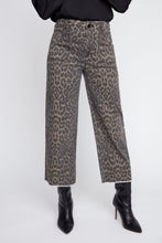 Load image into Gallery viewer, Leopard Print Wide Leg Jean

