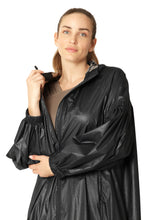 Load image into Gallery viewer, Dark Indigo Shimmer Wind Jacket SHIMMER01
