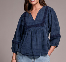 Load image into Gallery viewer, Nightfall Gauze Popover Blouse
