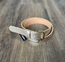 Load image into Gallery viewer, Metallic Leather Belt
