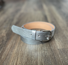 Load image into Gallery viewer, Metallic Leather Belt
