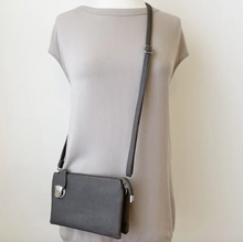 Load image into Gallery viewer, 7012 Double Pocket Crossbody Bag

