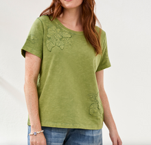 Load image into Gallery viewer, Kiwi Zest Floral Applique Cotton Tee
