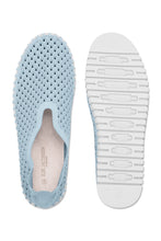Load image into Gallery viewer, Ash Blue Tulip 139 Slip On Shoe
