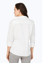 Load image into Gallery viewer, White Taylor 3/4 Sleeve No Iron Blouse

