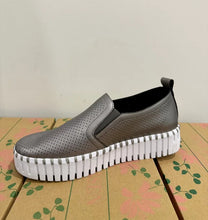 Load image into Gallery viewer, IJ- Metallic Gun Metal TulipC1008 Slip On Shoe  $115.00
