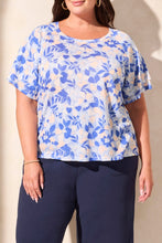 Load image into Gallery viewer, Size Inclusive Scuba Blue Printed Ruffle Sleeve Top
