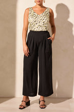 Load image into Gallery viewer, Flowy Black Palazzo Pant
