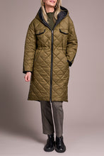 Load image into Gallery viewer, Ivy/Black Reversible Puffer Jacket With Cinch Waist
