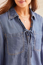 Load image into Gallery viewer, Chambray 3/4 Sleeve Pop Over Blouse
