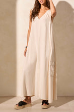 Load image into Gallery viewer, Sea Shell Sleeveless Cargo Dress
