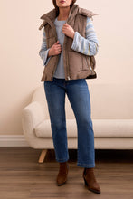 Load image into Gallery viewer, Fossil Quilted Vest With Removable Hood
