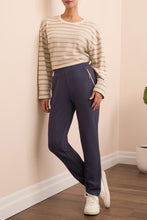Load image into Gallery viewer, Sapphire Zip Pocket Pull On Travel Pant
