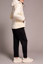 Load image into Gallery viewer, Short Slim Puffer Coat With Detachable Hood In Moonstone
