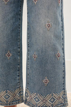 Load image into Gallery viewer, TF- Audrey Wide Crop Embellished Jean
