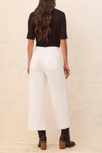 Load image into Gallery viewer, White Comfort Stretch Palazzo Pant
