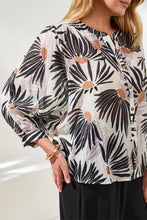 Load image into Gallery viewer, B&amp;W Printed Full Button Blouse
