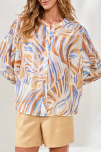 Load image into Gallery viewer, Marina Printed Full Button Blouse

