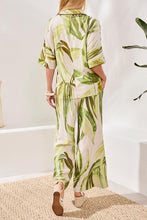 Load image into Gallery viewer, Mintleaf Printed Blouse
