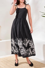 Load image into Gallery viewer, Long Black Cotton Dress With Floral Embroidery
