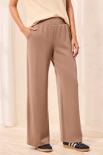 Load image into Gallery viewer, Pull On Lounge Pant In Fossil
