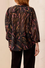 Load image into Gallery viewer, Black Printed Dolman Blouse
