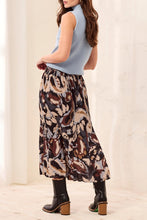 Load image into Gallery viewer, Steel Printed Pleated Skirt
