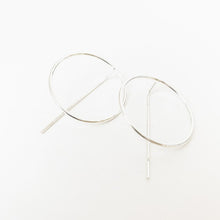 Load image into Gallery viewer, 2506 Circle On Hook Earring
