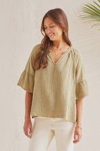 Load image into Gallery viewer, Cactus Cotton Raglan Sleeve Blouse
