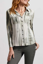 Load image into Gallery viewer, Dark Cedar Rib Knit Button Up Long Sleeve
