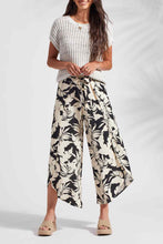 Load image into Gallery viewer, Wailea Printed Coverup Pant
