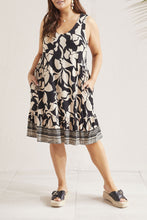 Load image into Gallery viewer, Size Inclusive French Oak Printed Short Sleeveless Dress
